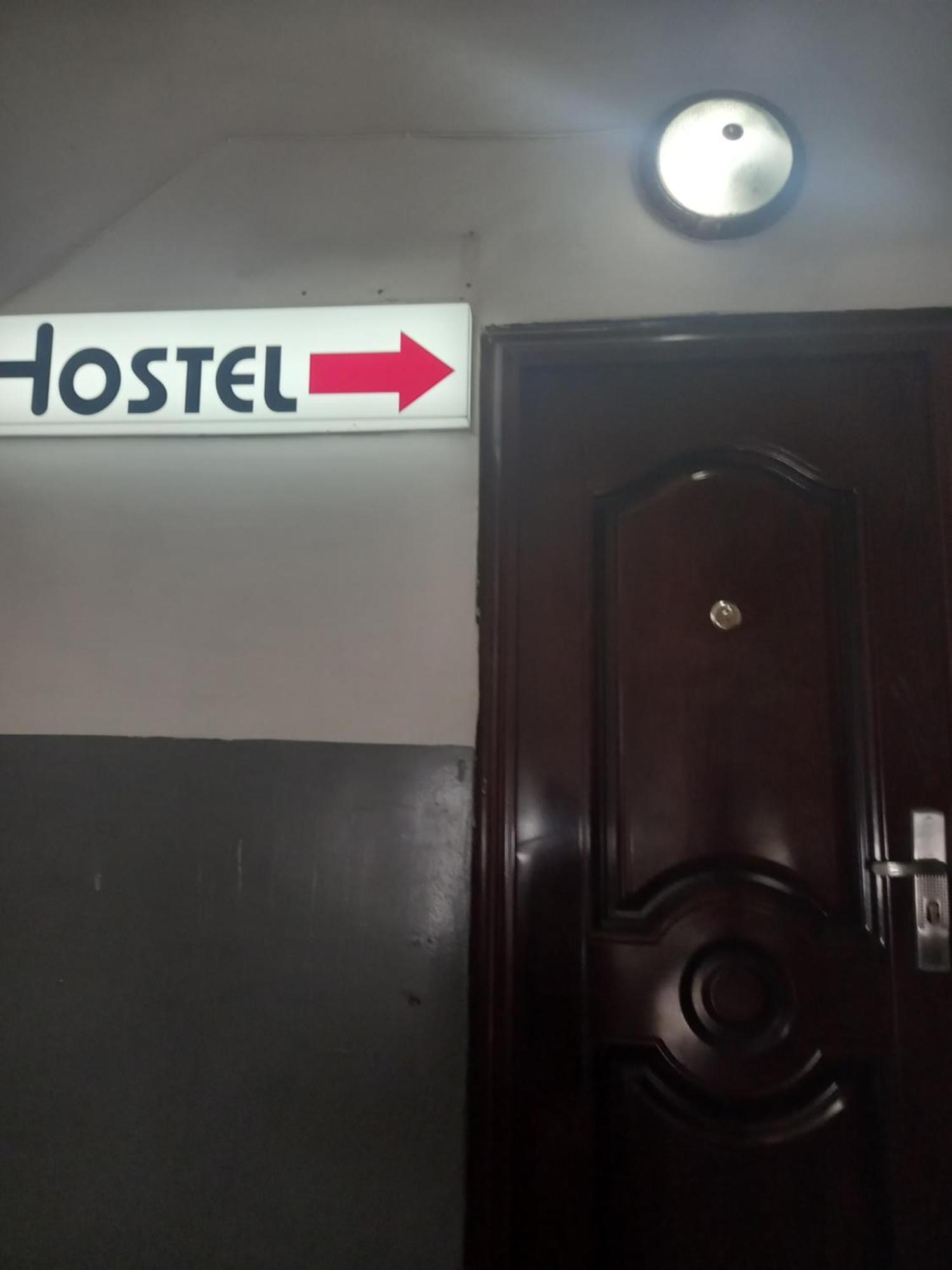 N 1 Hostel エレバン エクステリア 写真